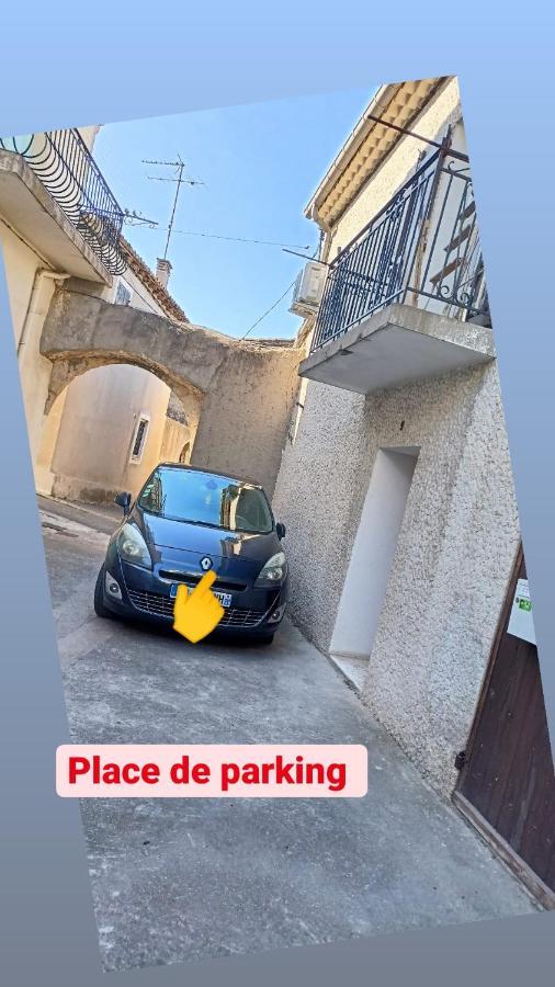 Charmante Maison De Avec Parking Prive *